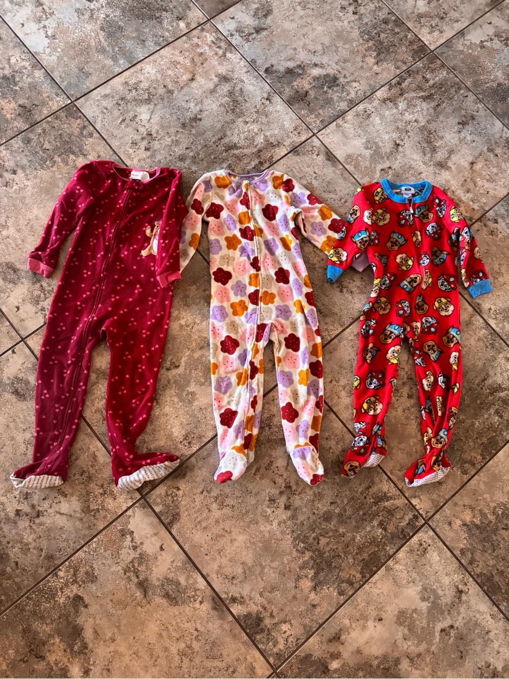 Bundle of (3) full zip footie pajamas pjs footed size 4T